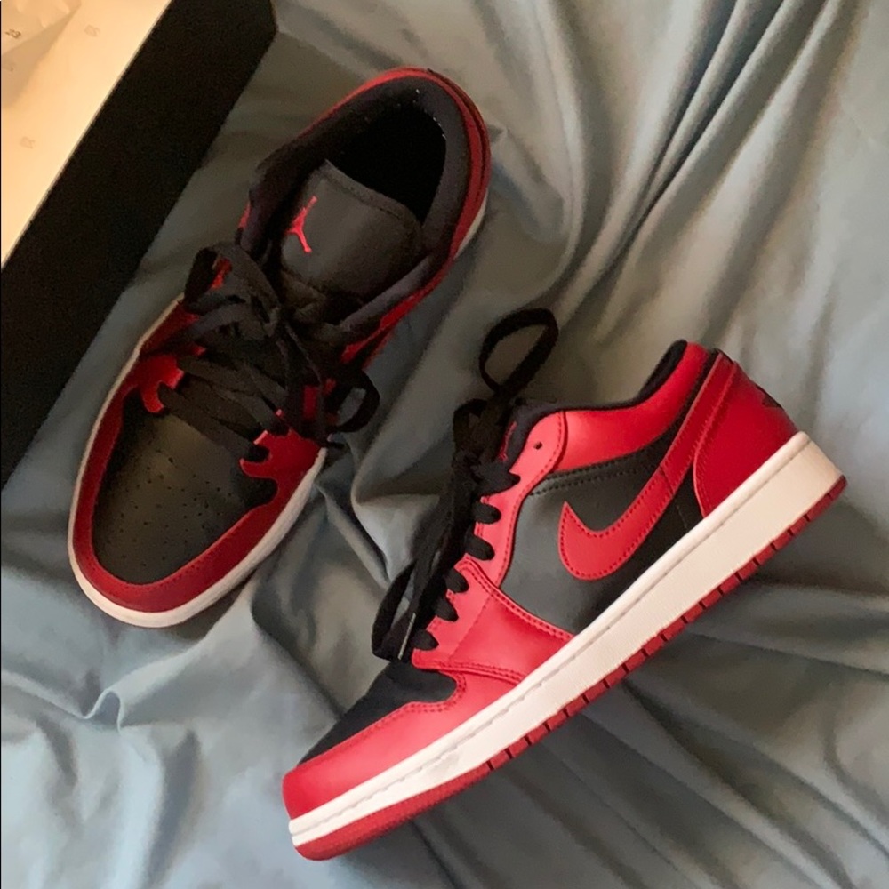 Reverse bred Jordan 1 lows